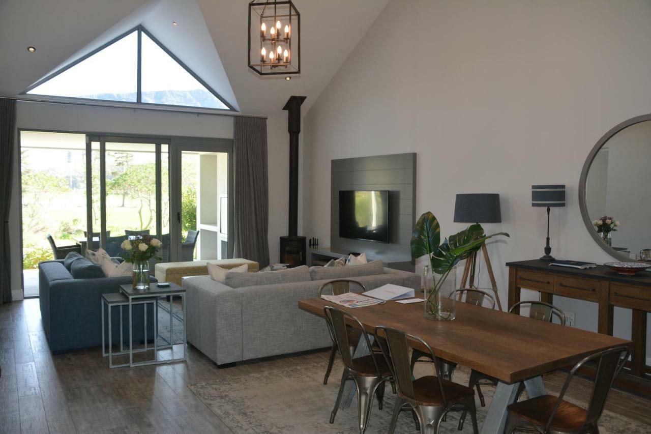 Fernkloof Fairways Villa Херманус Екстериор снимка