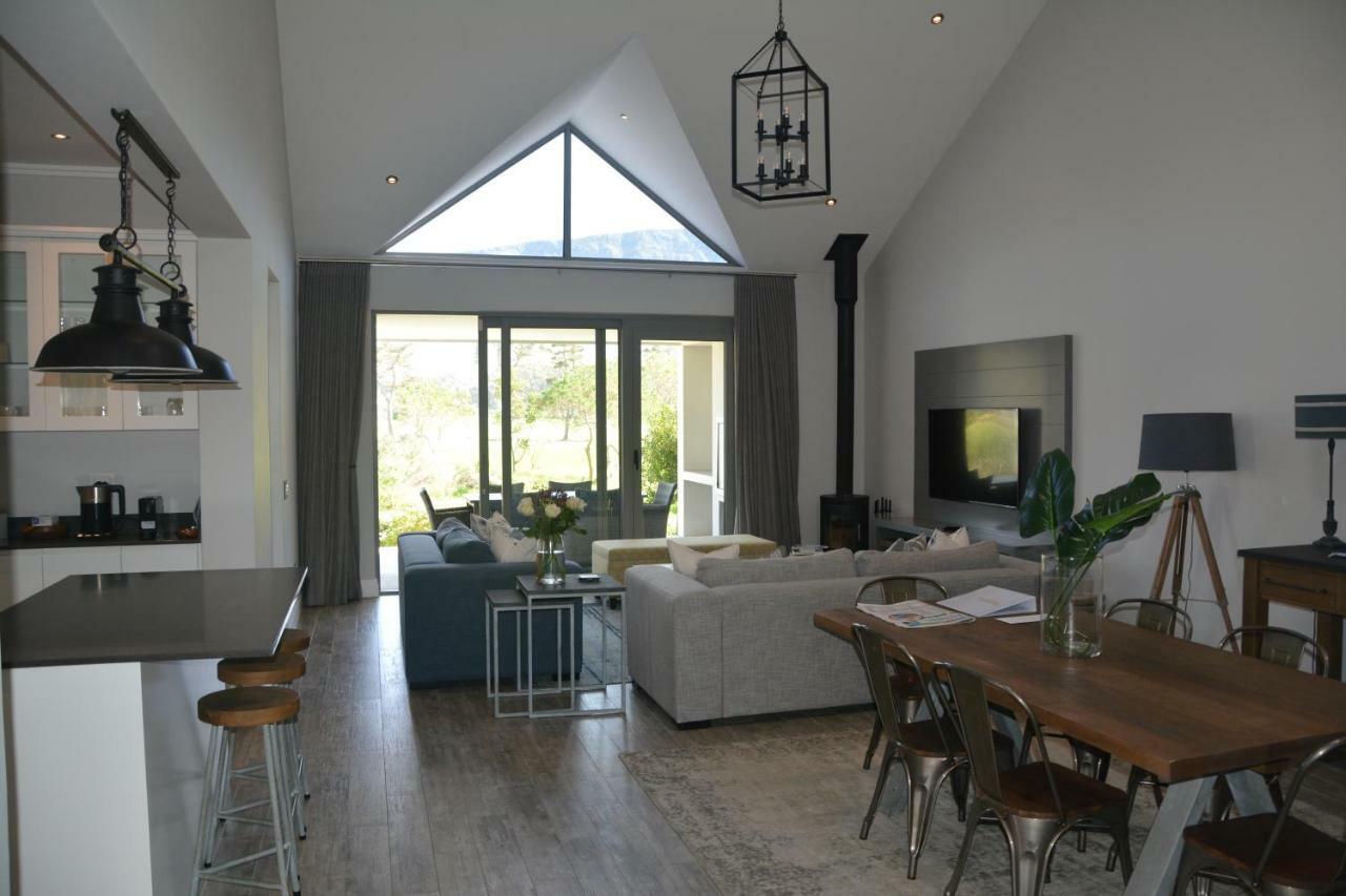 Fernkloof Fairways Villa Херманус Екстериор снимка